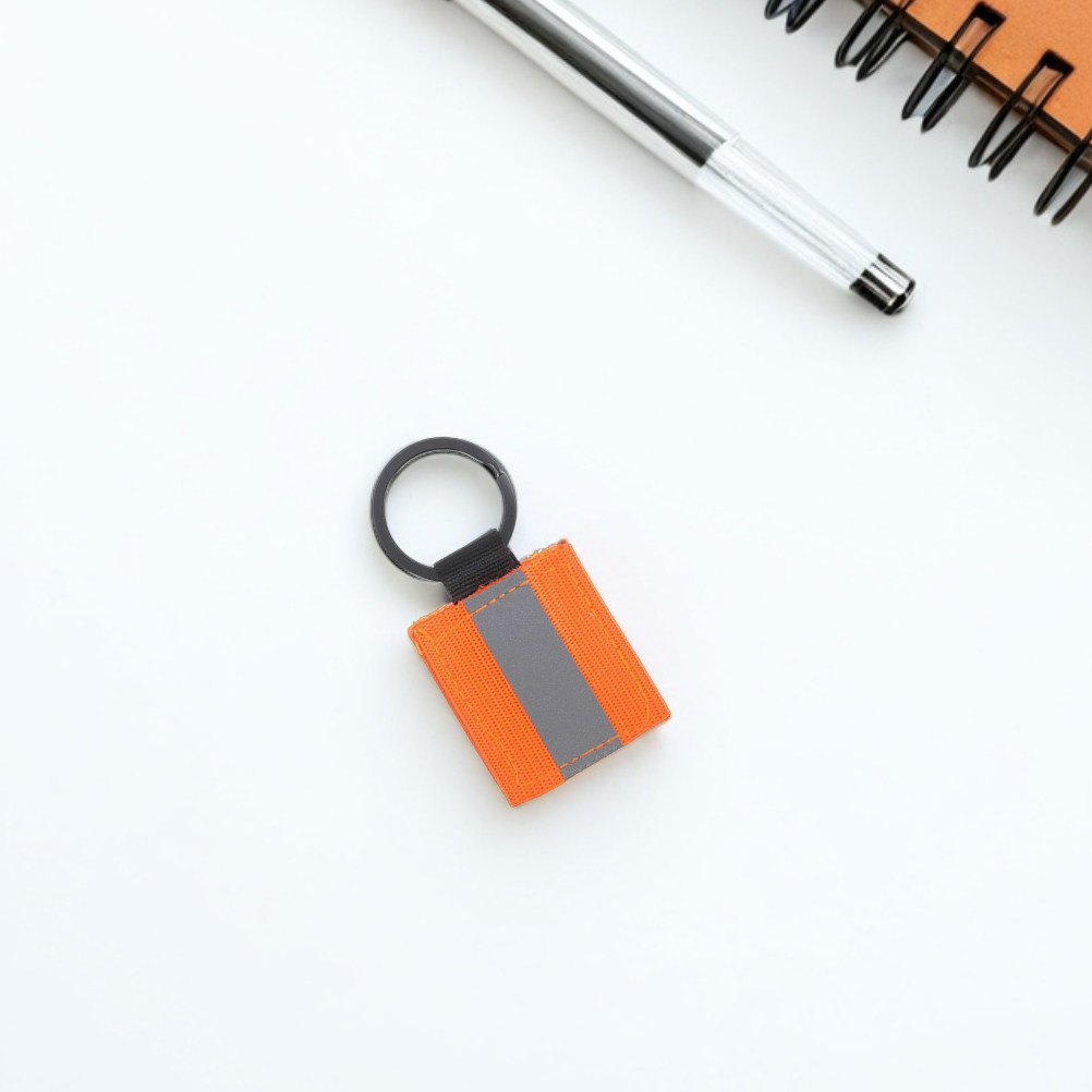 5Pcs Reflective Keychain Tags  - Running Visibility Gear review and price